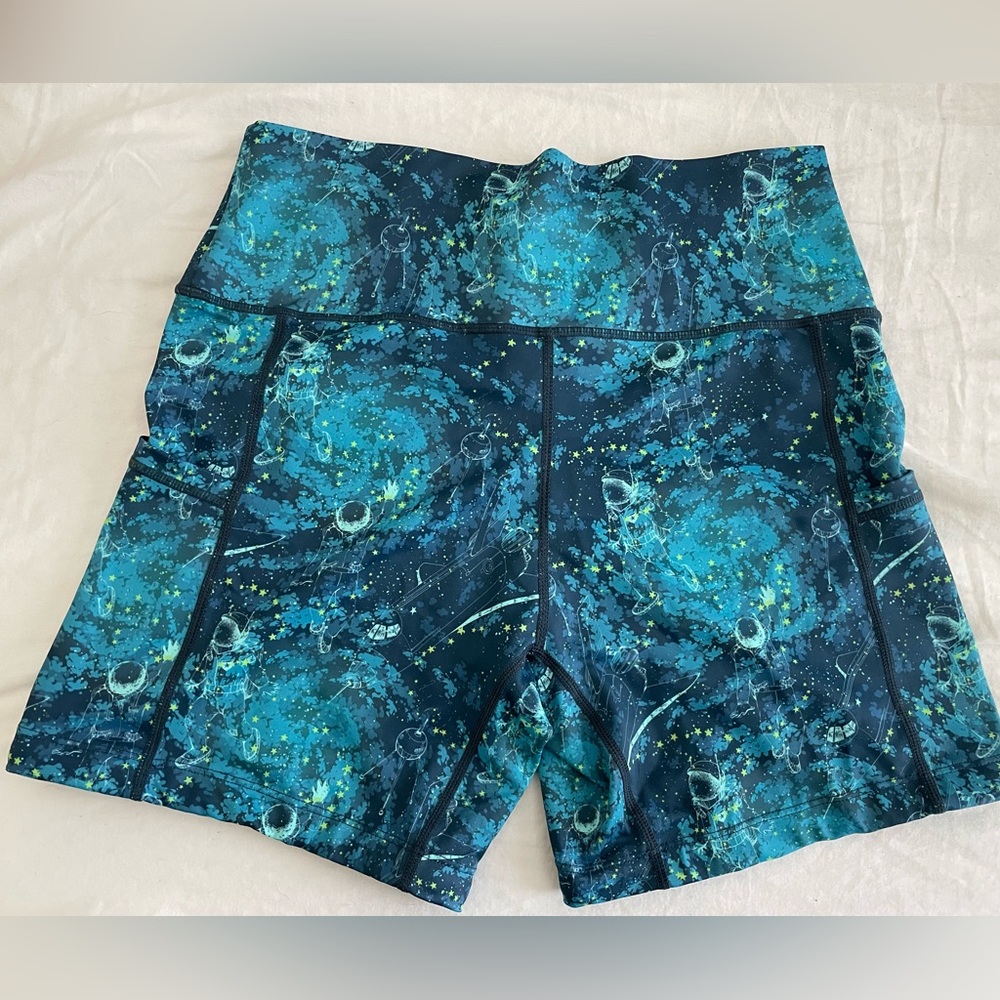 CVG 5” Astronaut Shorts Size Medium